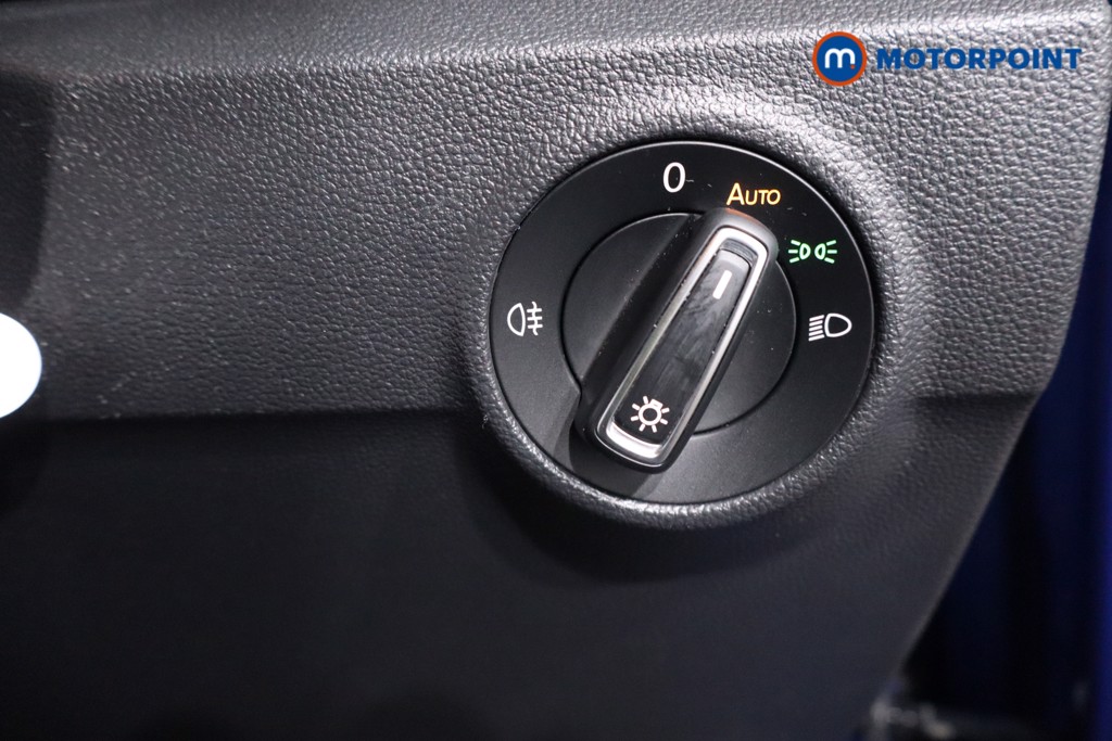 Volkswagen T-Roc SE Manual Petrol SUV - Stock Number (1632418) - 17th supplementary image