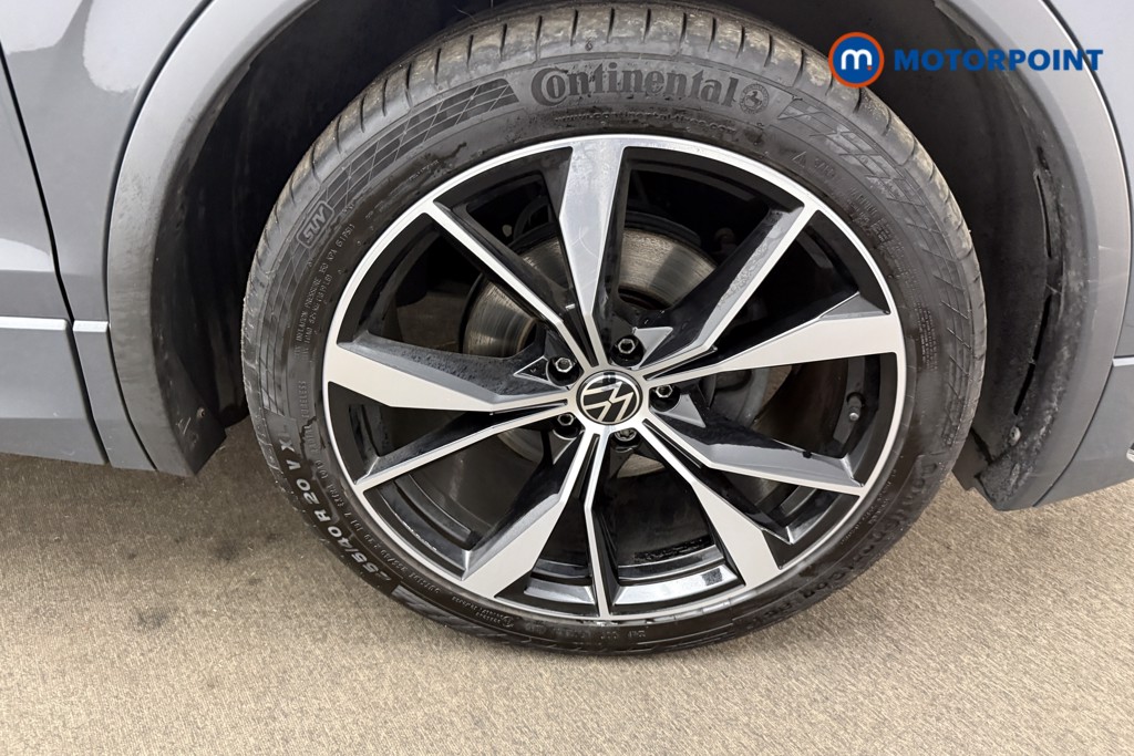 Volkswagen Tiguan R-Line Automatic Petrol SUV - Stock Number (1632639) - 24th supplementary image