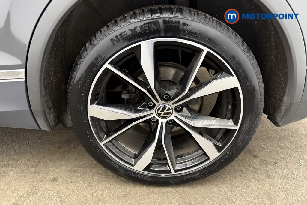 Volkswagen Tiguan R-Line Automatic Petrol SUV - Stock Number (1632639) - 26th supplementary image