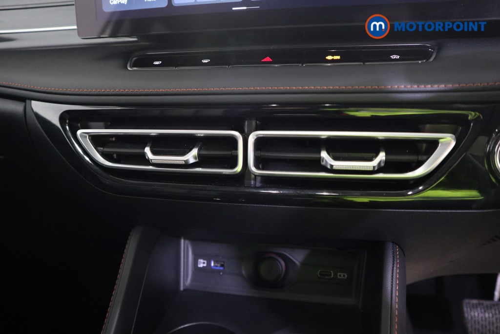 Mg Motor Uk HS Trophy Automatic Petrol-Electric Hybrid SUV - Stock Number (1632781) - 7th supplementary image