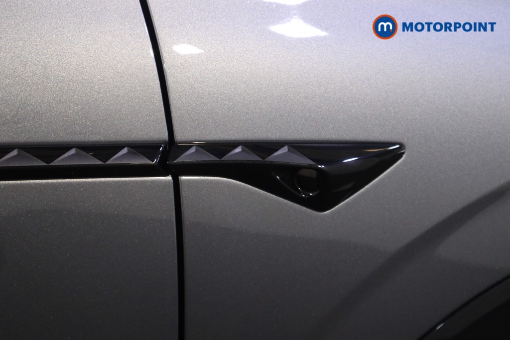 Mg Motor Uk HS Trophy Automatic Petrol-Electric Hybrid SUV - Stock Number (1632781) - 33rd supplementary image