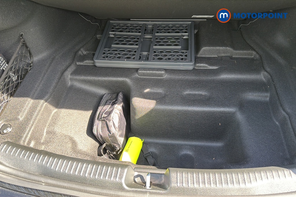 Mercedes-Benz C Class Amg Line Automatic Diesel Saloon - Stock Number (1632954) - 33rd supplementary image