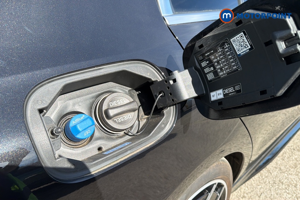 Mercedes-Benz C Class Amg Line Automatic Diesel Saloon - Stock Number (1632954) - 41st supplementary image