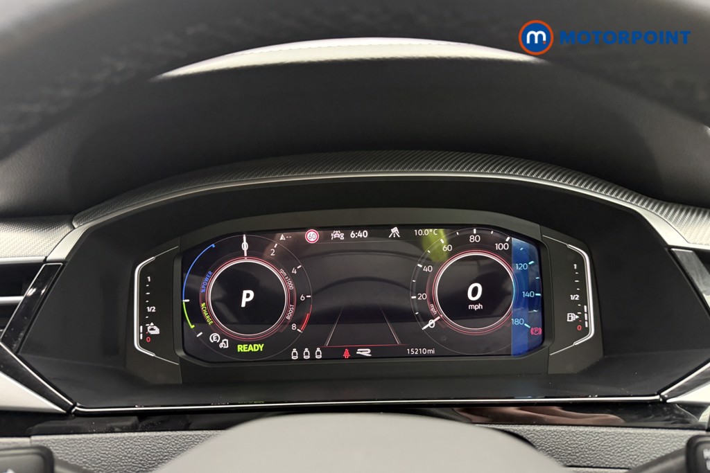 Volkswagen Arteon R-Line Automatic Petrol Plug-In Hybrid Estate - Stock Number (1632963) - 9th supplementary image