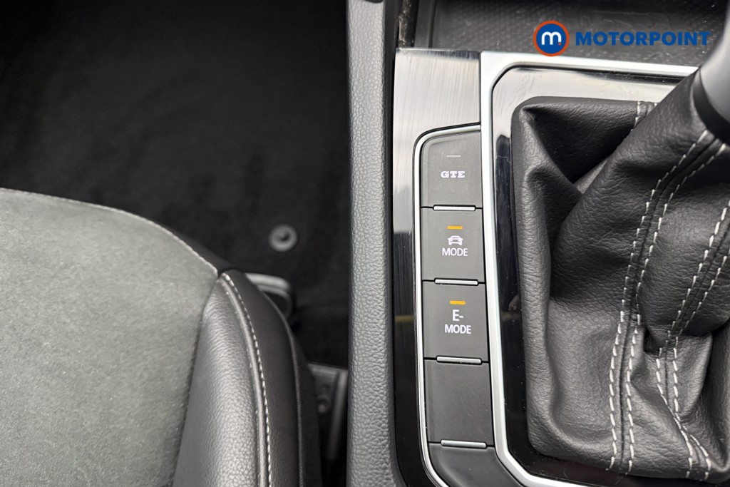 Volkswagen Arteon R-Line Automatic Petrol Plug-In Hybrid Estate - Stock Number (1632963) - 17th supplementary image