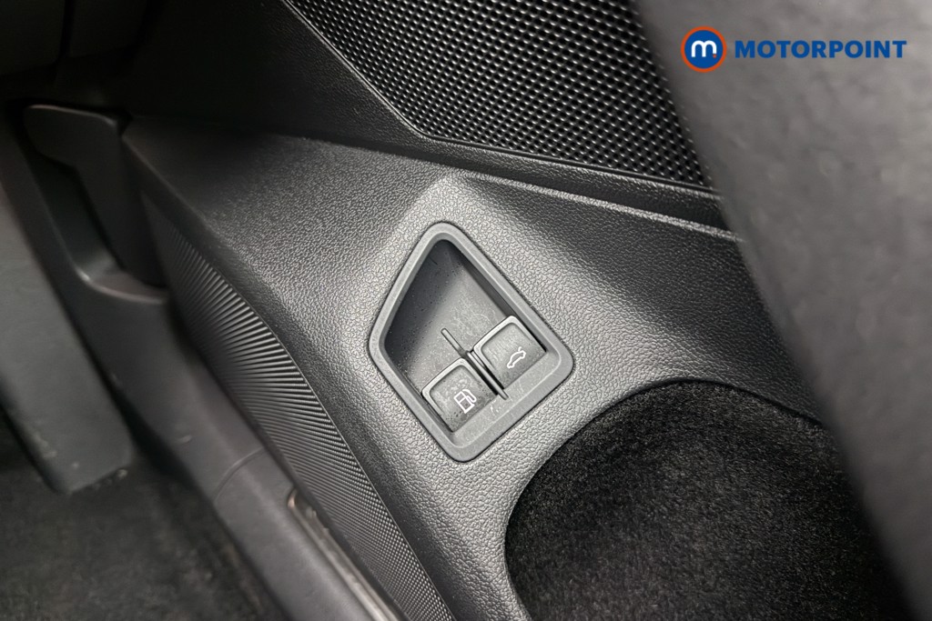 Volkswagen Arteon R-Line Automatic Petrol Plug-In Hybrid Estate - Stock Number (1632963) - 22nd supplementary image