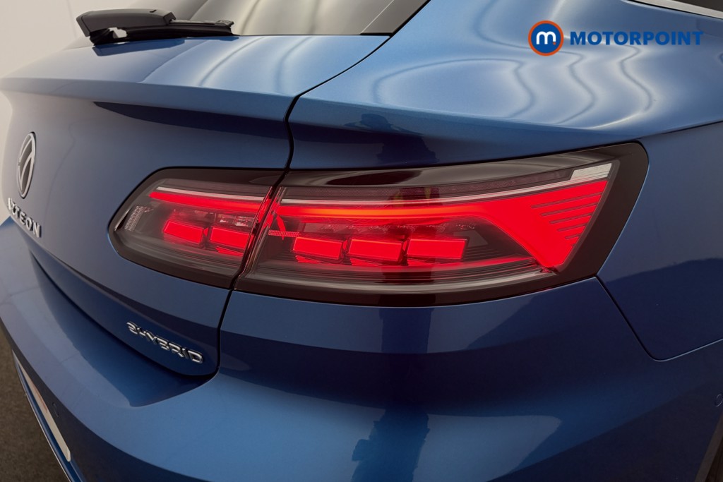 Volkswagen Arteon R-Line Automatic Petrol Plug-In Hybrid Estate - Stock Number (1632963) - 24th supplementary image