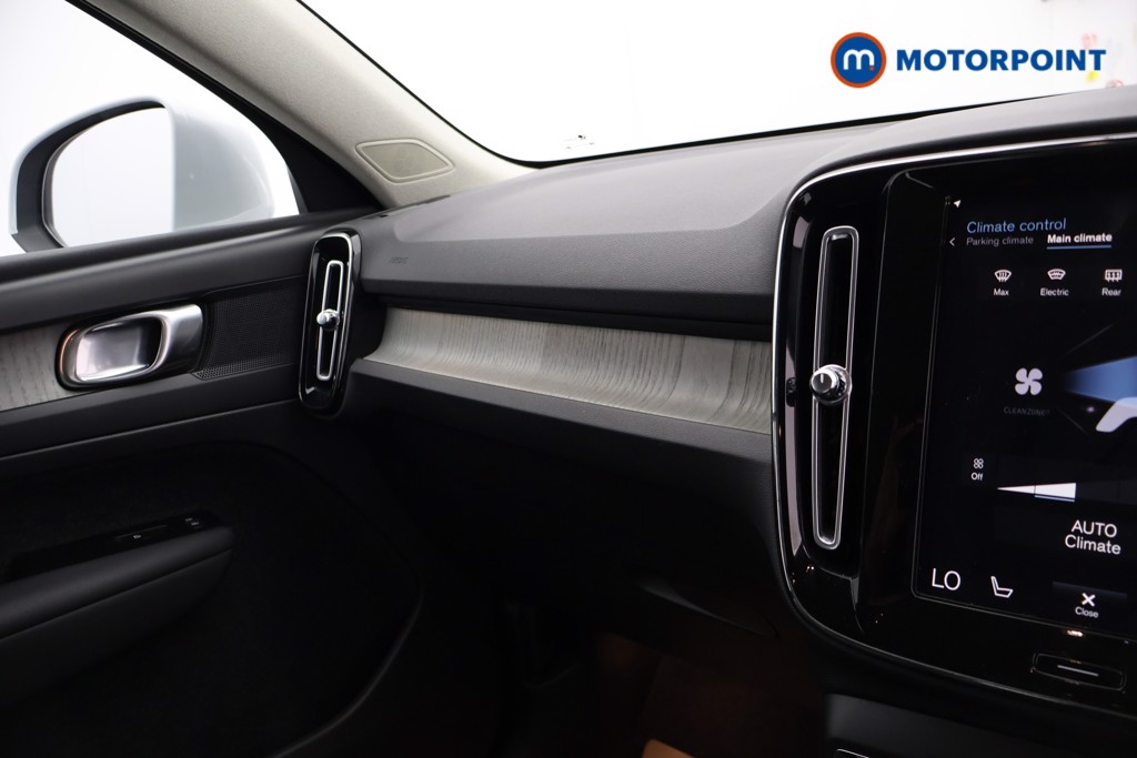 Volvo Xc40 Inscription Pro Automatic Petrol Plug-In Hybrid SUV - Stock Number (1632967) - 14th supplementary image