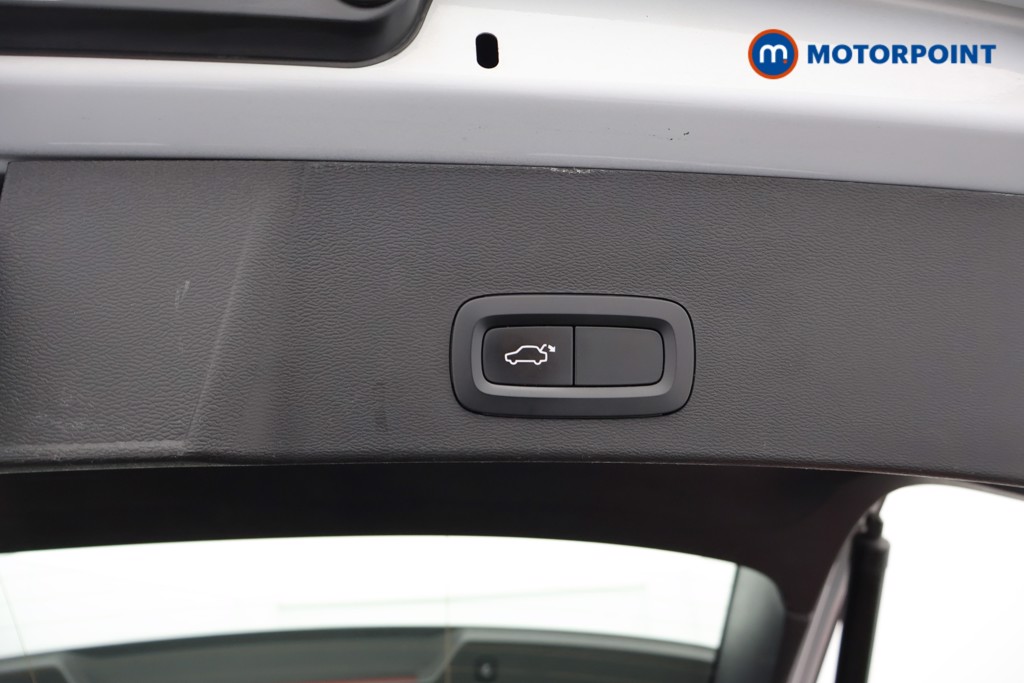 Volvo Xc40 Inscription Pro Automatic Petrol Plug-In Hybrid SUV - Stock Number (1632967) - 26th supplementary image