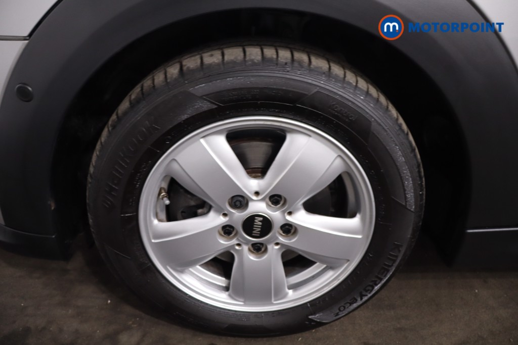 Mini Hatchback Cooper Classic Automatic Petrol Hatchback - Stock Number (1633074) - 11th supplementary image