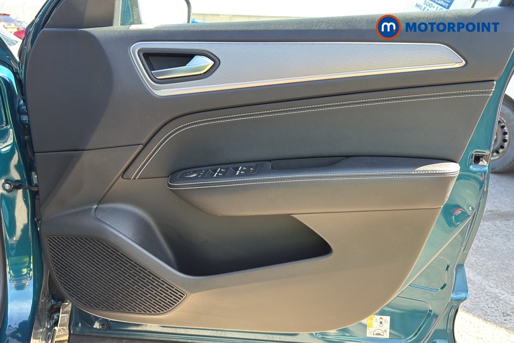 Renault Arkana Techno Automatic Petrol-Electric Hybrid SUV - Stock Number (1633355) - 18th supplementary image