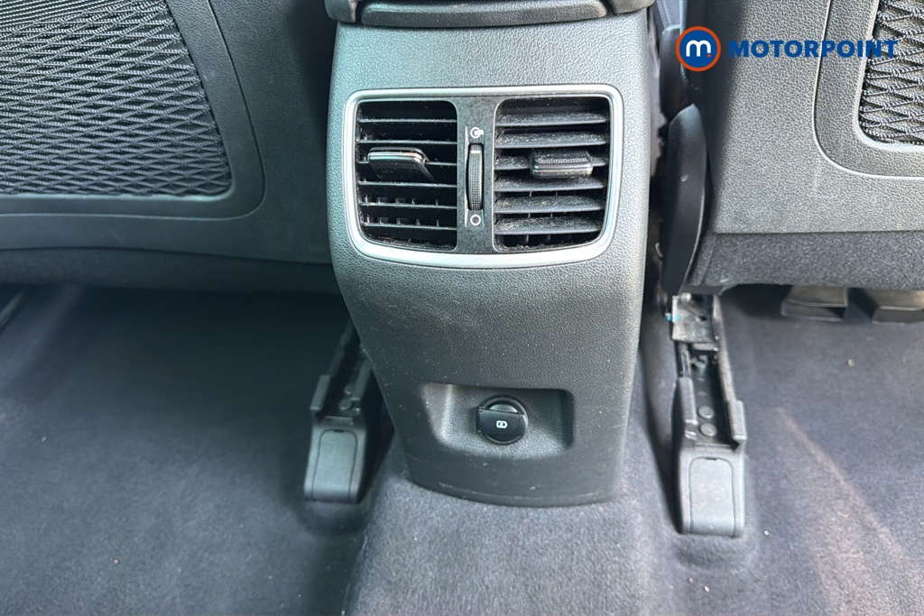 Hyundai Tucson Se Nav Manual Petrol SUV - Stock Number (1633672) - 28th supplementary image