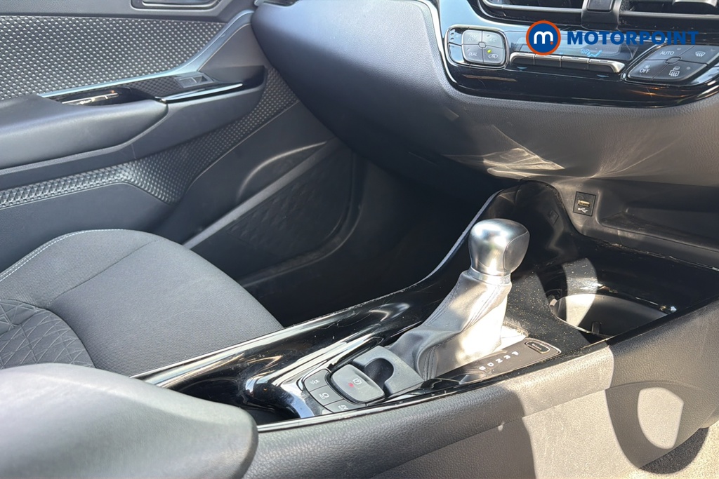 Toyota C-Hr Design Automatic Petrol-Electric Hybrid SUV - Stock Number (1633780) - 15th supplementary image