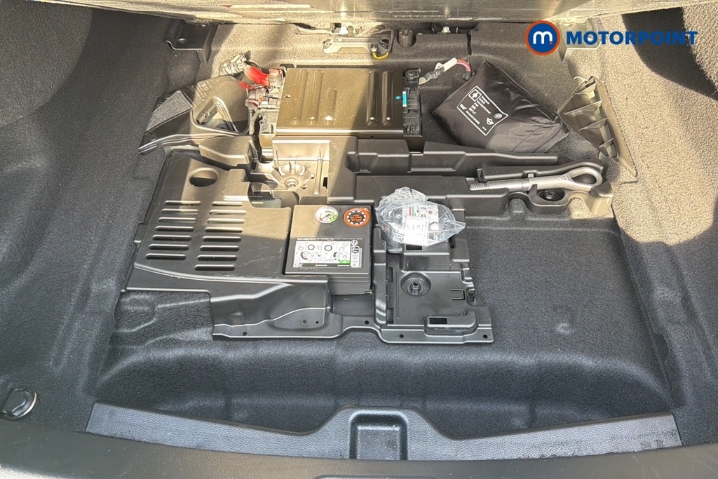 Mercedes-Benz CLA Amg Line Automatic Petrol Coupe - Stock Number (1633926) - 33rd supplementary image