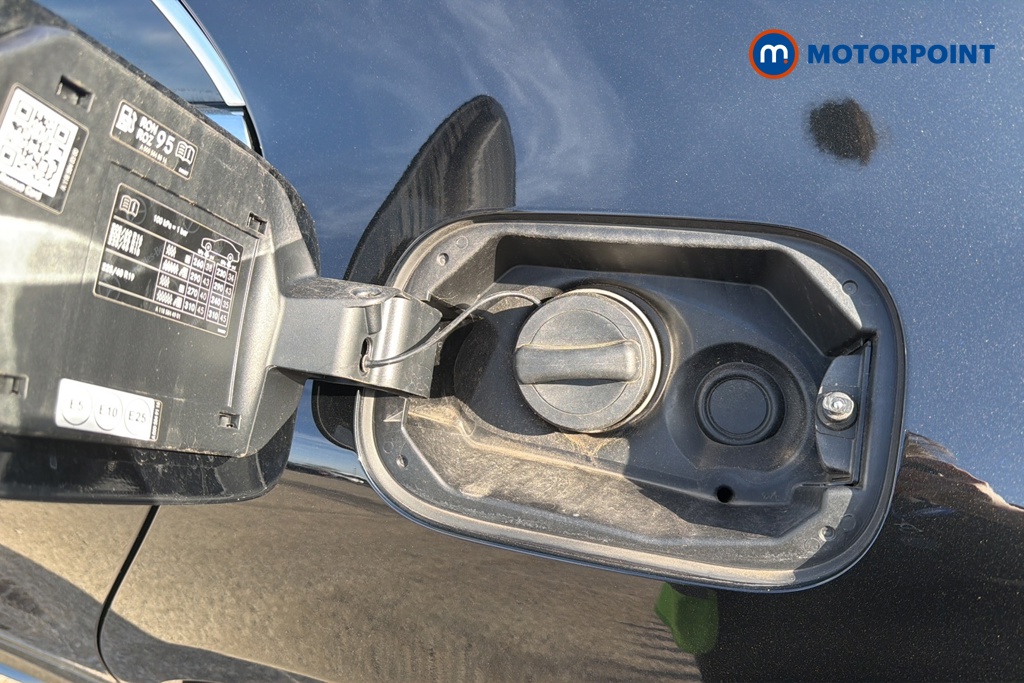 Mercedes-Benz CLA Amg Line Automatic Petrol Coupe - Stock Number (1633926) - 41st supplementary image