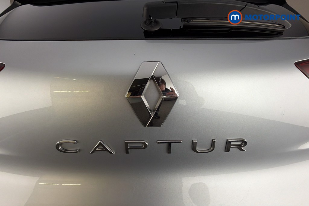 Renault Captur Iconic Automatic Petrol SUV - Stock Number (1586864) - 37th supplementary image