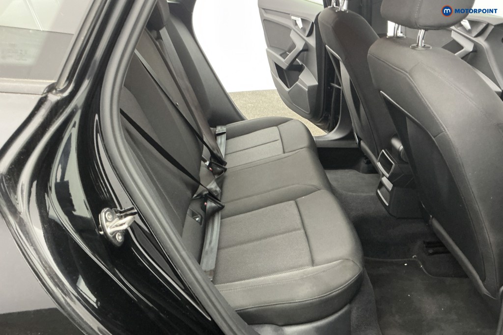 Audi A3 Technik Manual Petrol Hatchback - Stock Number (1603531) - 4th supplementary image