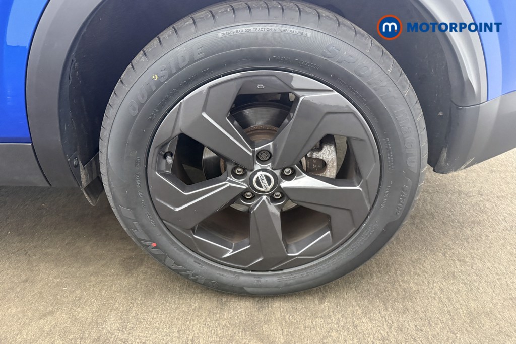 Nissan Qashqai N-Connecta Automatic Petrol SUV - Stock Number (1606836) - 23rd supplementary image