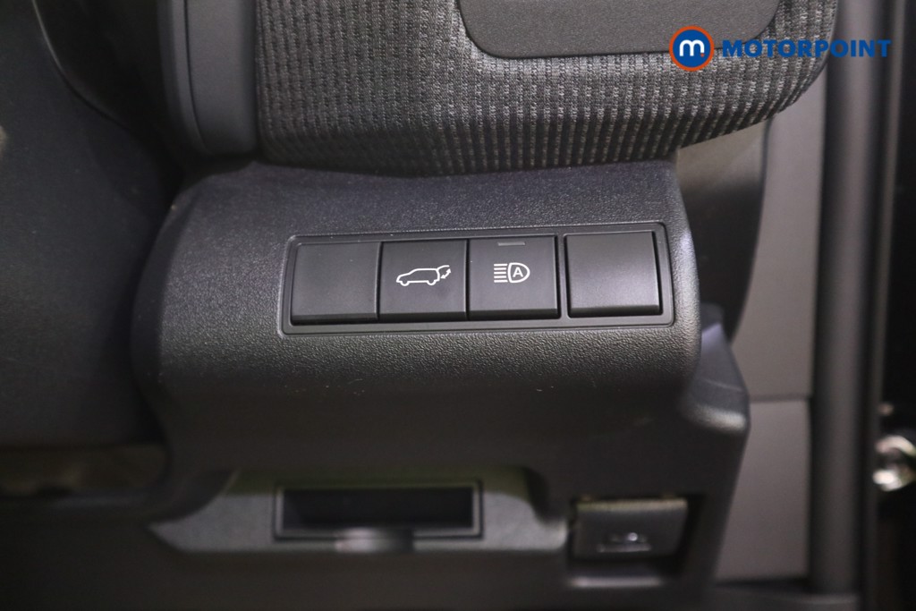 Subaru Solterra Touring Automatic Electric SUV - Stock Number (1610464) - 9th supplementary image