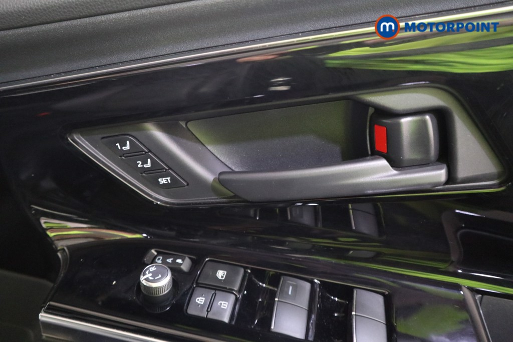 Subaru Solterra Touring Automatic Electric SUV - Stock Number (1610464) - 14th supplementary image