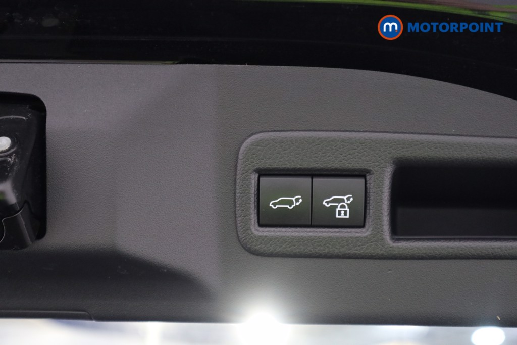 Subaru Solterra Touring Automatic Electric SUV - Stock Number (1610464) - 21st supplementary image