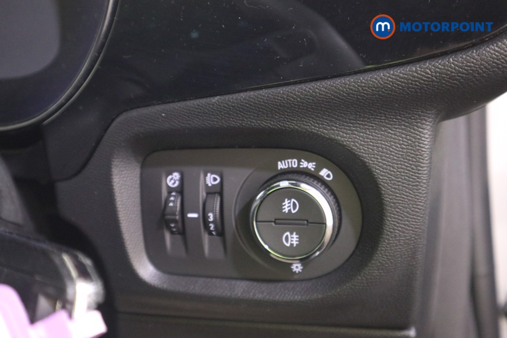 Vauxhall Corsa GS Manual Petrol Hatchback - Stock Number (1612708) - 11th supplementary image