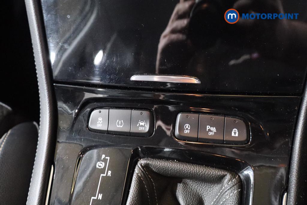 Vauxhall Grandland X Sri Nav Automatic Petrol SUV - Stock Number (1616010) - 17th supplementary image