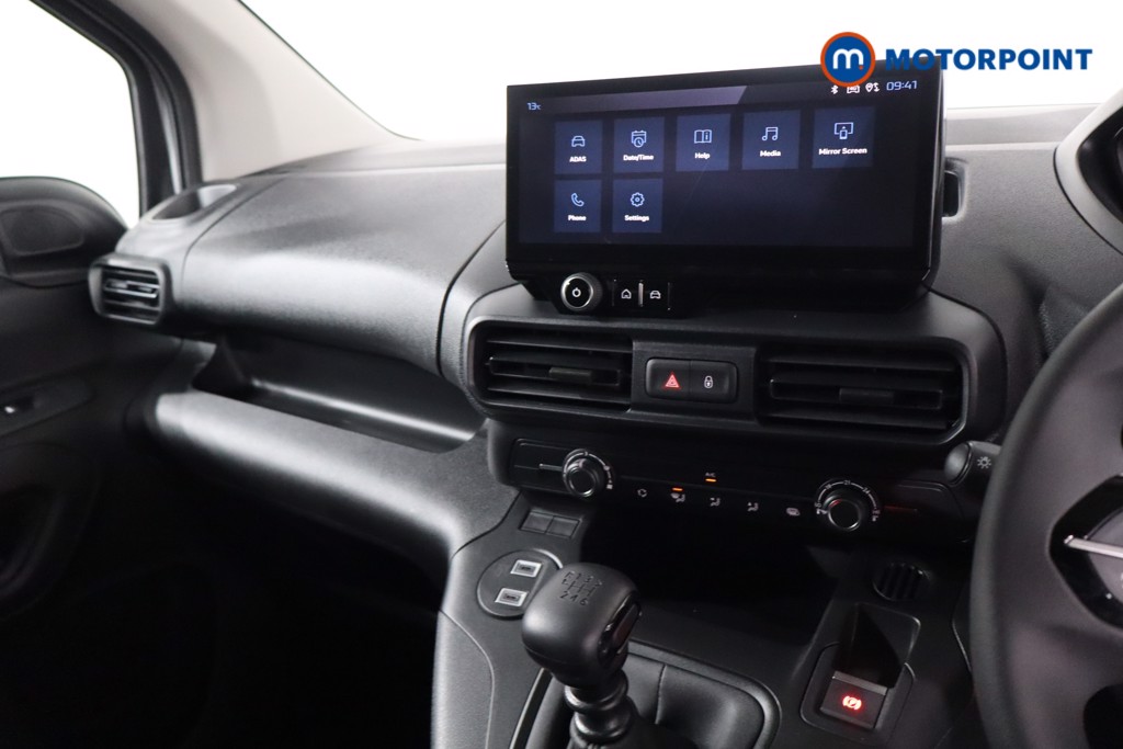 Peugeot Partner Professional Plus Manual Diesel Panel Van - Stock Number (1616380) - 17th supplementary image