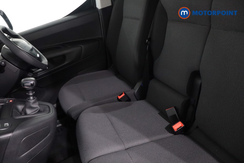 Peugeot Partner Professional Plus Manual Diesel Panel Van - Stock Number (1616380) - 25th supplementary image