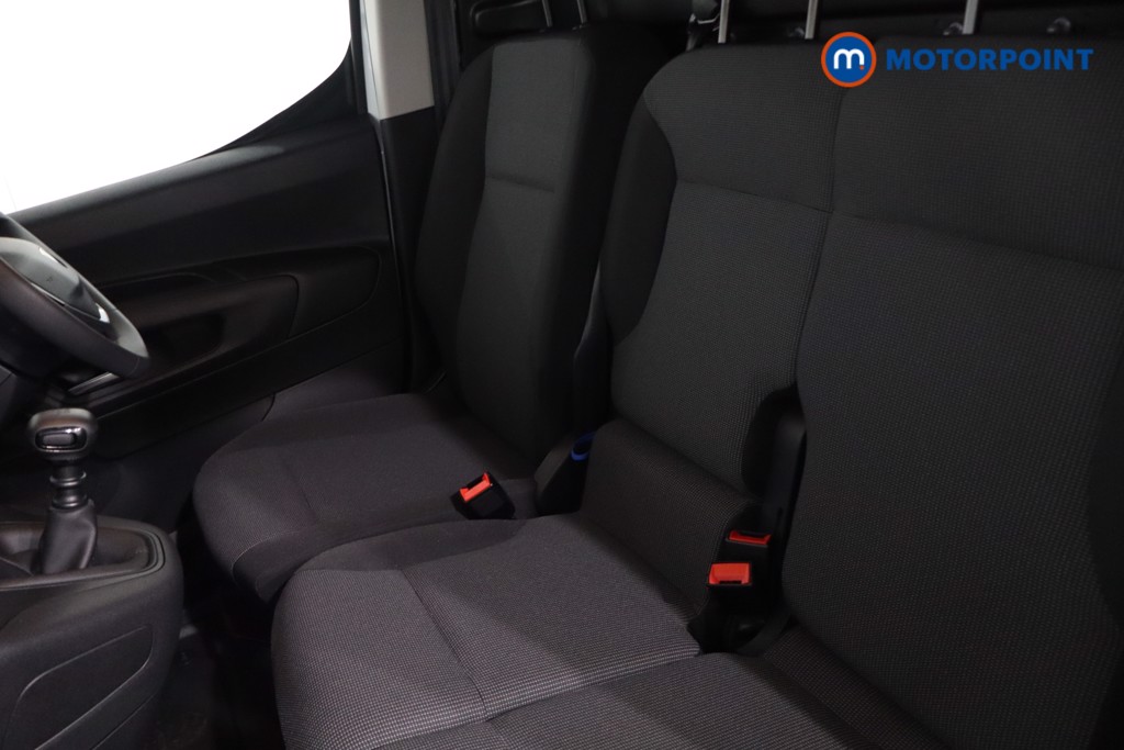 Peugeot Partner Professional Plus Manual Diesel Panel Van - Stock Number (1616381) - 24th supplementary image