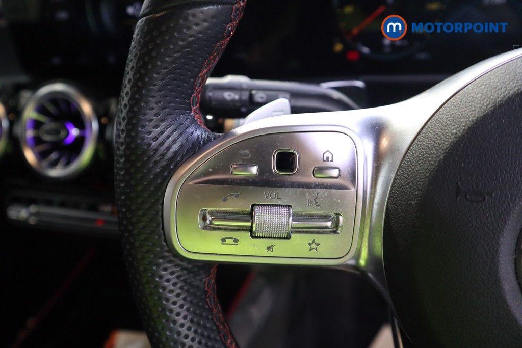 Mercedes-Benz GLB Amg Line Automatic Petrol SUV - Stock Number (1617182) - 5th supplementary image