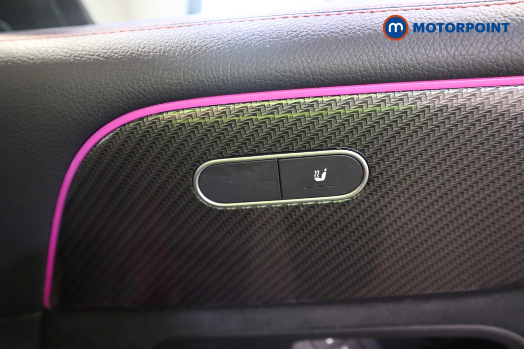 Mercedes-Benz GLB Amg Line Automatic Petrol SUV - Stock Number (1617182) - 15th supplementary image