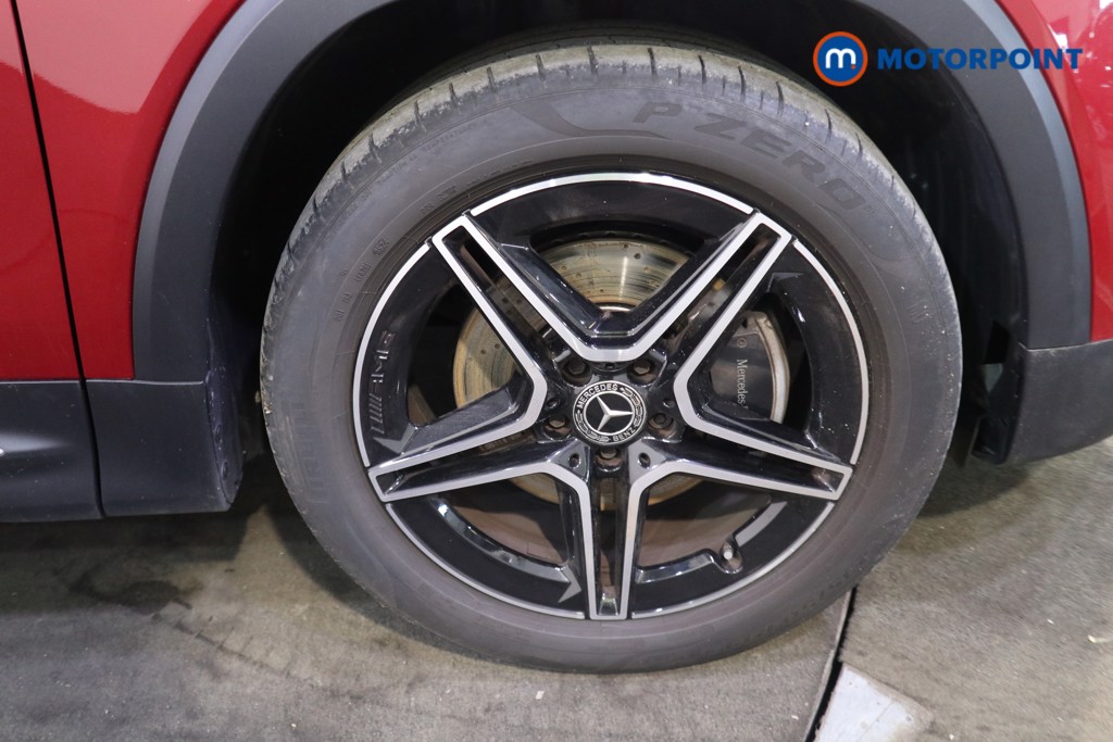 Mercedes-Benz GLB Amg Line Automatic Petrol SUV - Stock Number (1617182) - 23rd supplementary image