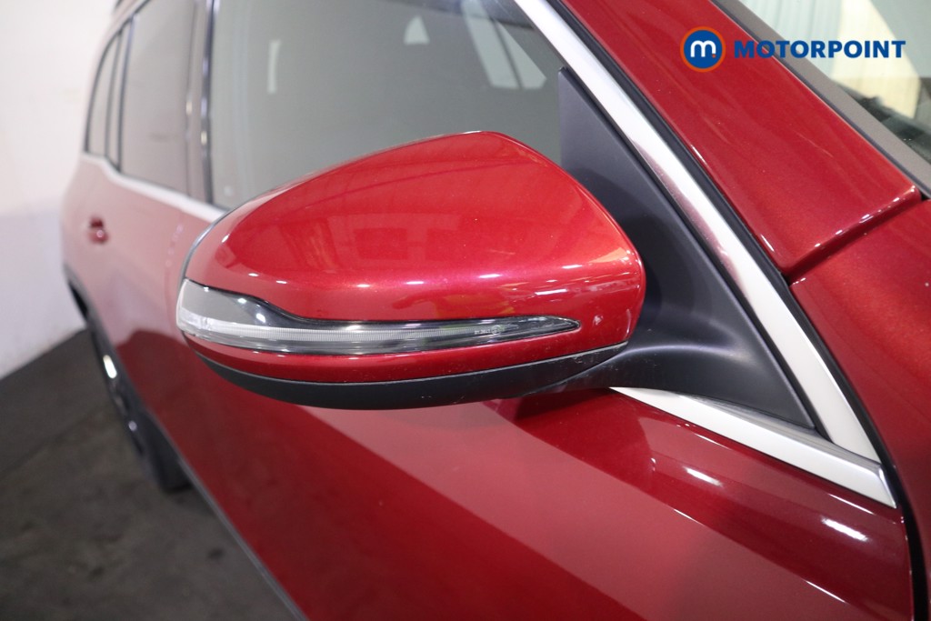 Mercedes-Benz GLB Amg Line Automatic Petrol SUV - Stock Number (1617182) - 32nd supplementary image