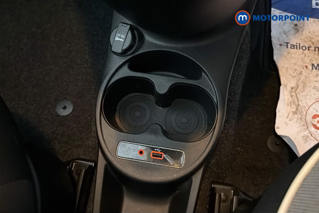 Fiat 500 Lounge Manual Petrol Hatchback - Stock Number (1617467) - 16th supplementary image