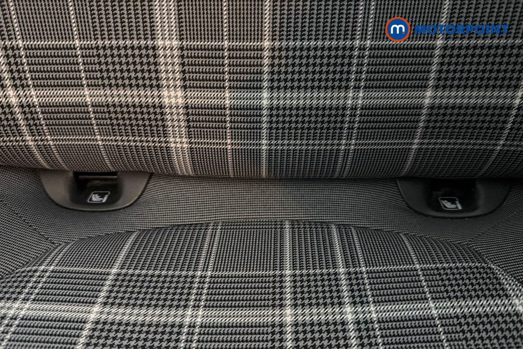 Fiat 500 Lounge Manual Petrol Hatchback - Stock Number (1617467) - 29th supplementary image