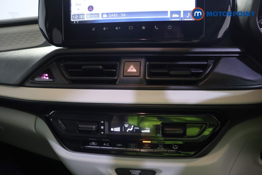 Suzuki Swift Motion Automatic Petrol Hatchback - Stock Number (1619205) - 9th supplementary image