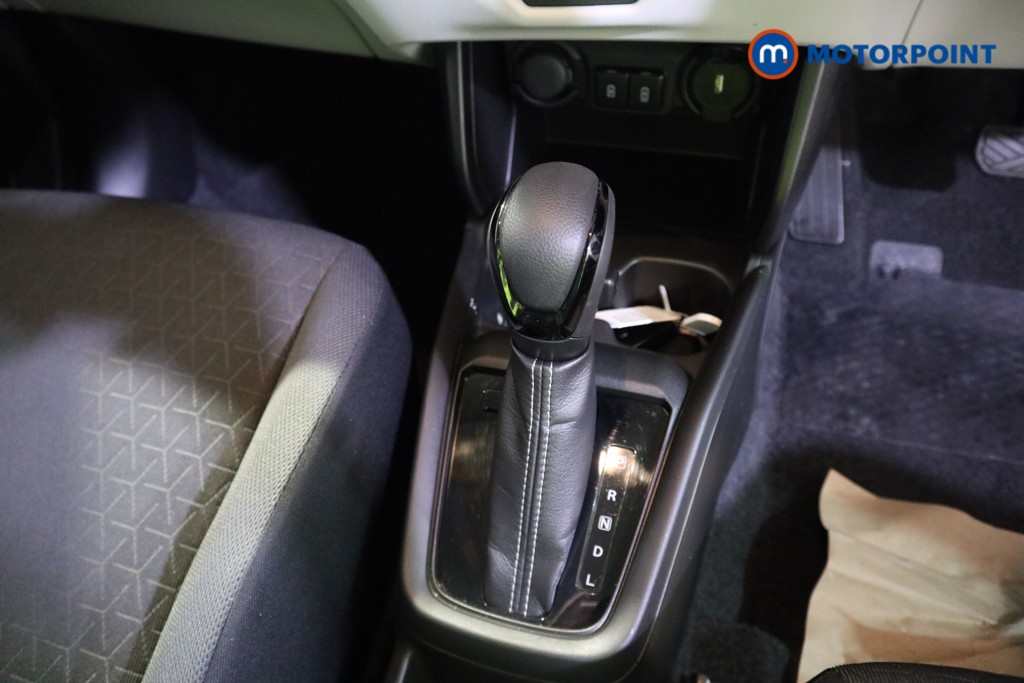 Suzuki Swift Motion Automatic Petrol Hatchback - Stock Number (1619205) - 11th supplementary image