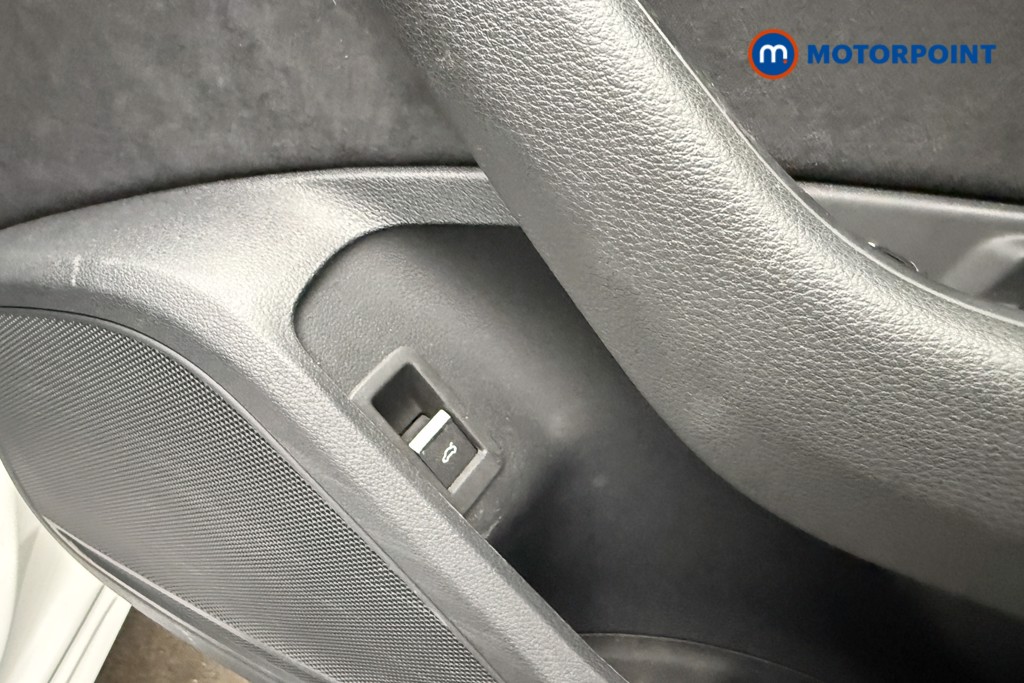Audi A4 S Line Automatic Petrol Saloon - Stock Number (1619228) - 15th supplementary image