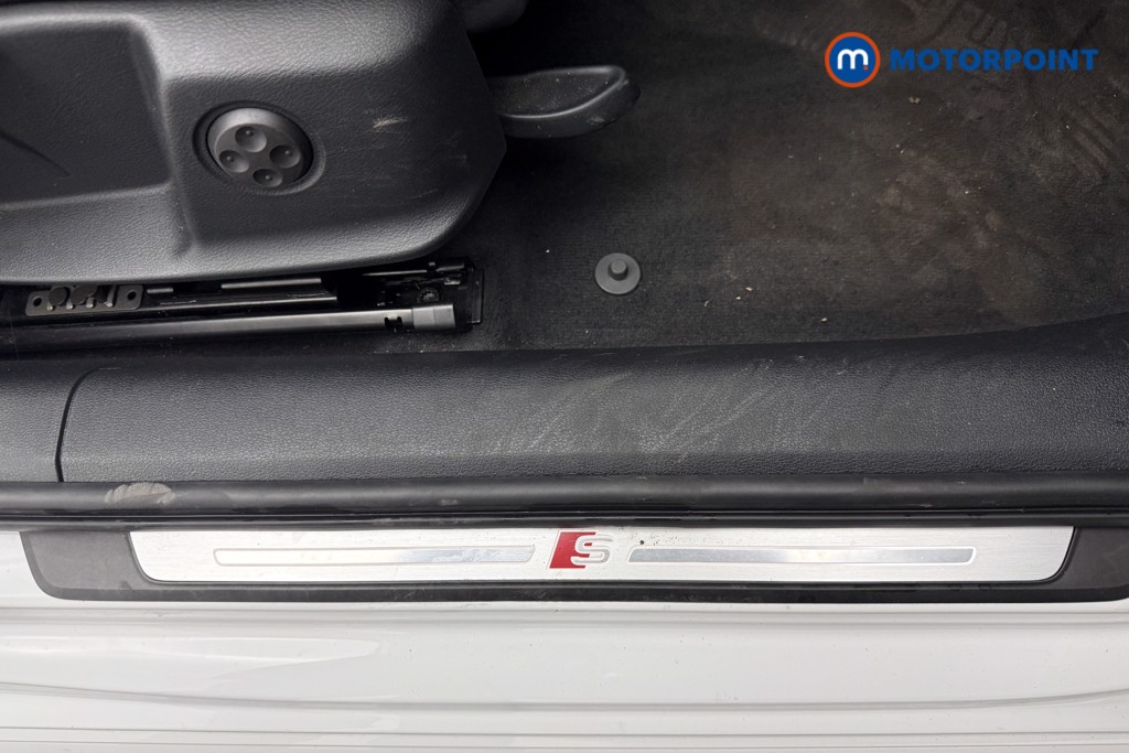 Audi A4 S Line Automatic Petrol Saloon - Stock Number (1619228) - 16th supplementary image