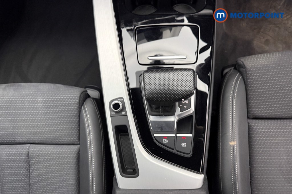Audi A4 S Line Automatic Petrol Saloon - Stock Number (1619228) - 21st supplementary image