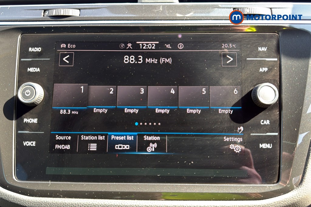 Volkswagen Tiguan R-Line Automatic Diesel SUV - Stock Number (1620570) - 9th supplementary image