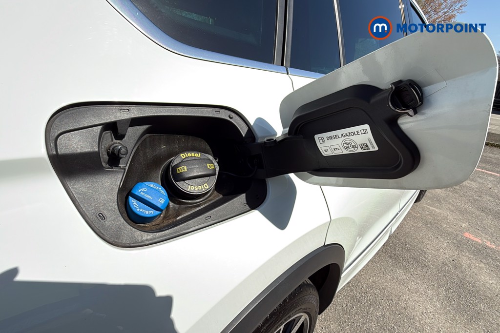 Volkswagen Tiguan R-Line Automatic Diesel SUV - Stock Number (1620570) - 41st supplementary image