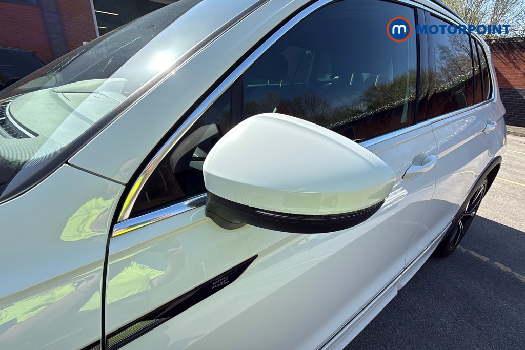 Volkswagen Tiguan R-Line Automatic Diesel SUV - Stock Number (1620570) - 43rd supplementary image