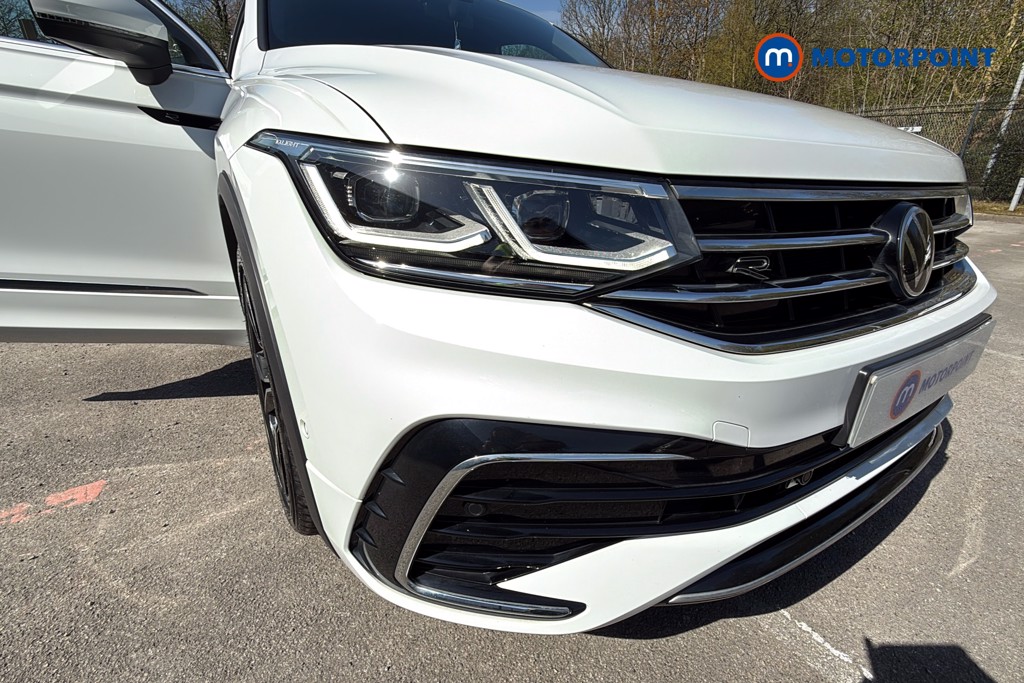 Volkswagen Tiguan R-Line Automatic Diesel SUV - Stock Number (1620570) - 44th supplementary image