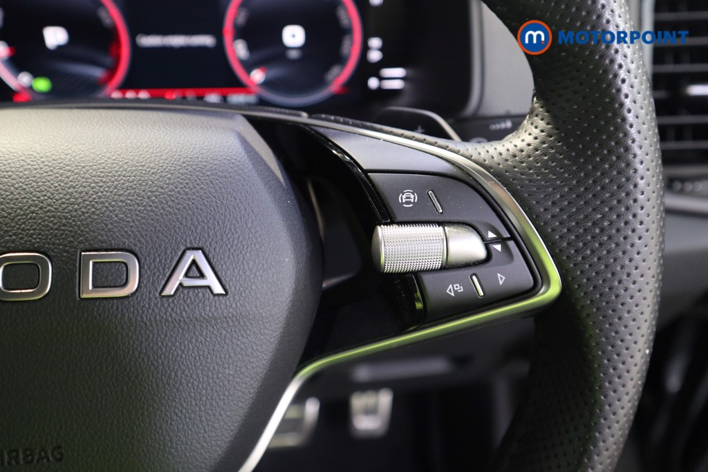 Skoda Karoq Sportline Edition Automatic Petrol SUV - Stock Number (1621023) - 6th supplementary image
