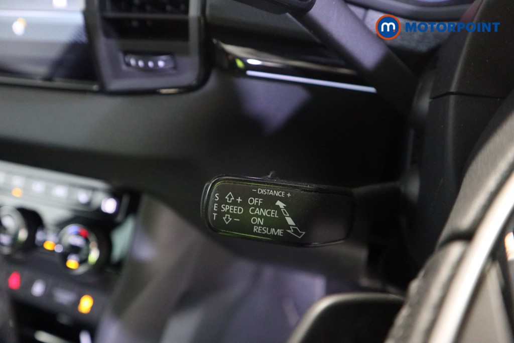 Skoda Karoq Sportline Edition Automatic Petrol SUV - Stock Number (1621023) - 14th supplementary image