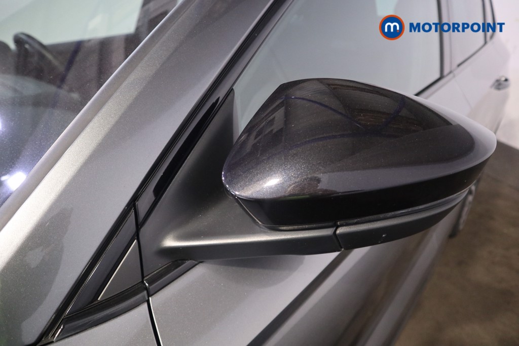 Skoda Karoq Sportline Edition Automatic Petrol SUV - Stock Number (1621023) - 39th supplementary image