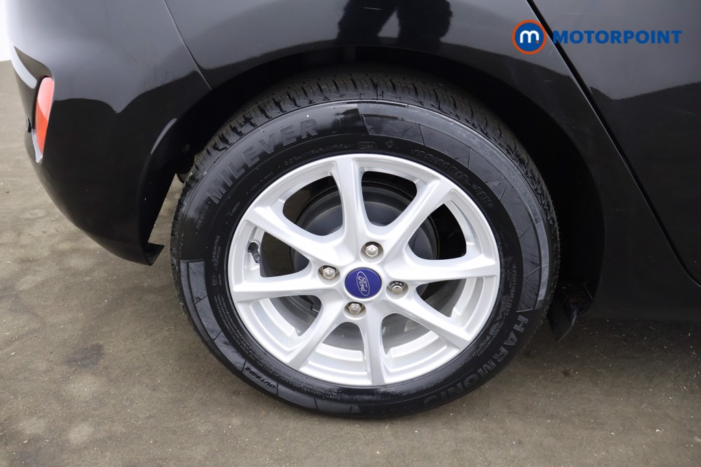 Ford Fiesta Zetec Manual Petrol Hatchback - Stock Number (1621669) - 20th supplementary image