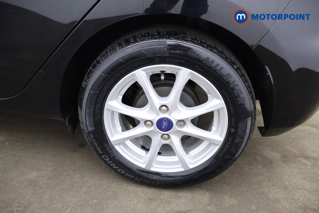 Ford Fiesta Zetec Manual Petrol Hatchback - Stock Number (1621669) - 23rd supplementary image